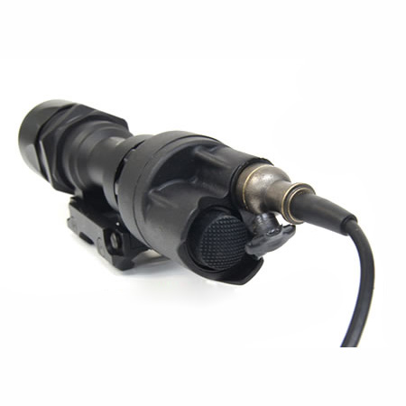 SureFire M951 Tactical Light LED Super Bright Black(EX108-BK)
